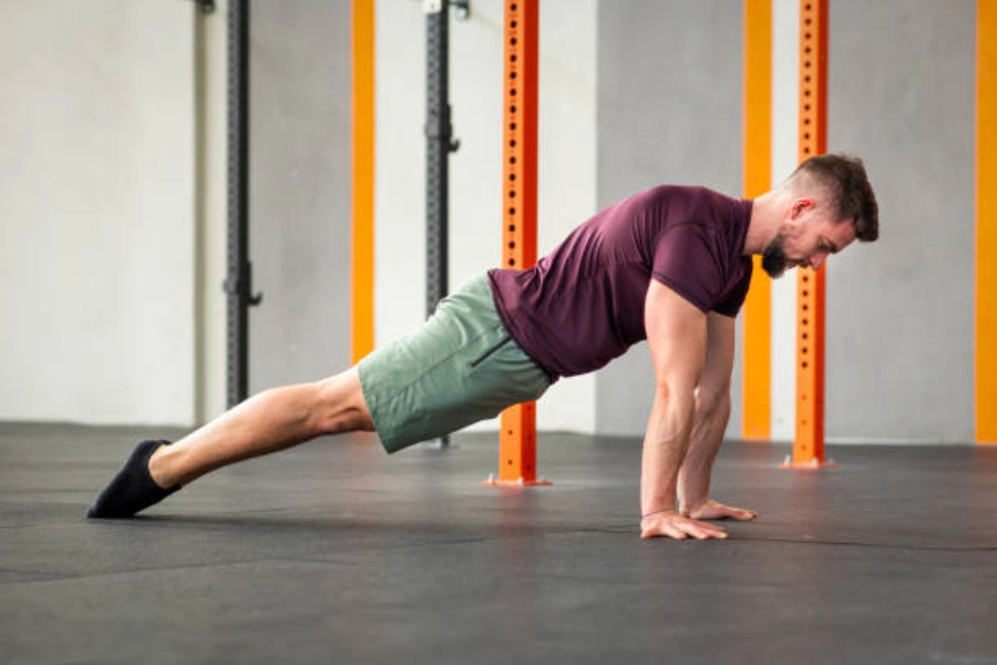 Dynamic Plank